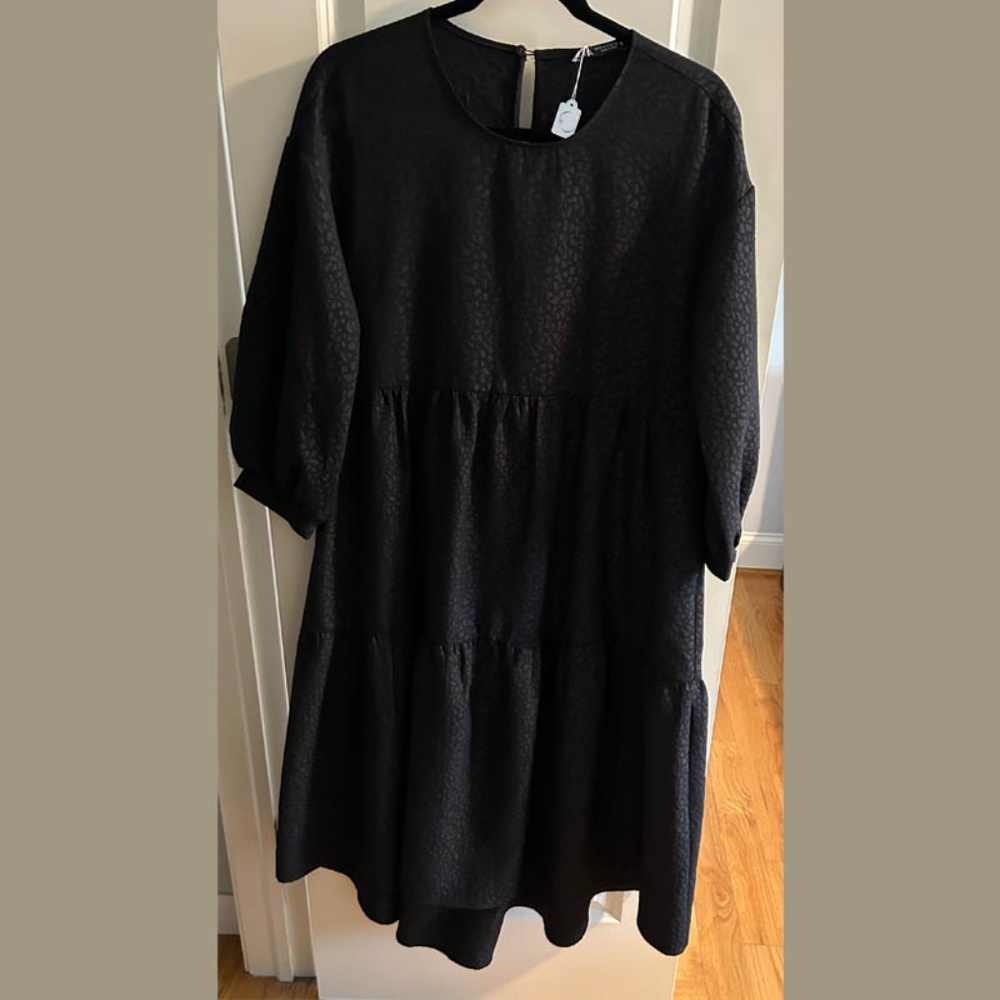 ZARA Voluminous Jacquard Dress – Black, Textured Tiered Midi, Size S
